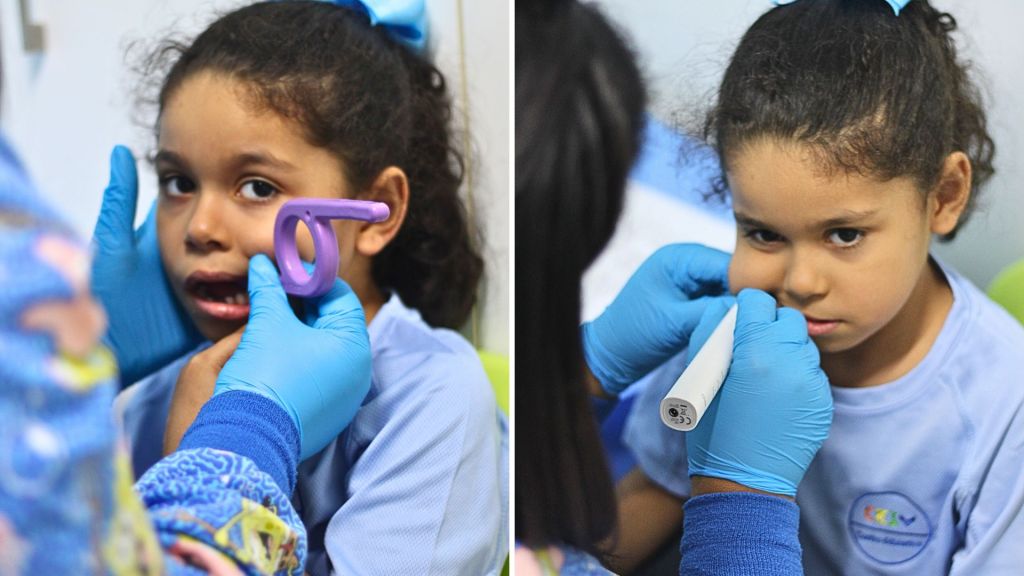 Celena en sesión de terapia del habla junto a su fonoaudióloga en Integra Vidas