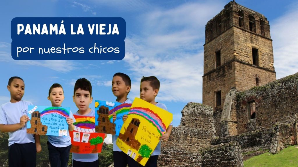 Niños de Integra Panamá exponiendo sobre la historia de Panamá Viejo junto a imagen del sitio arqueológico.