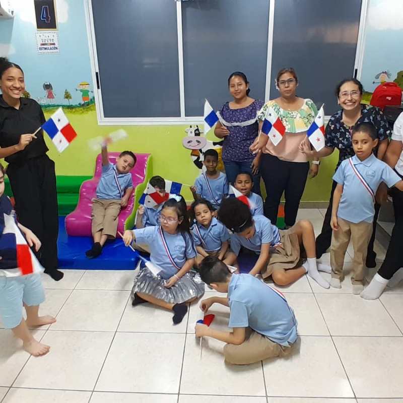 Sembramos nuestras banderas con amor a&nbsp;Panamá