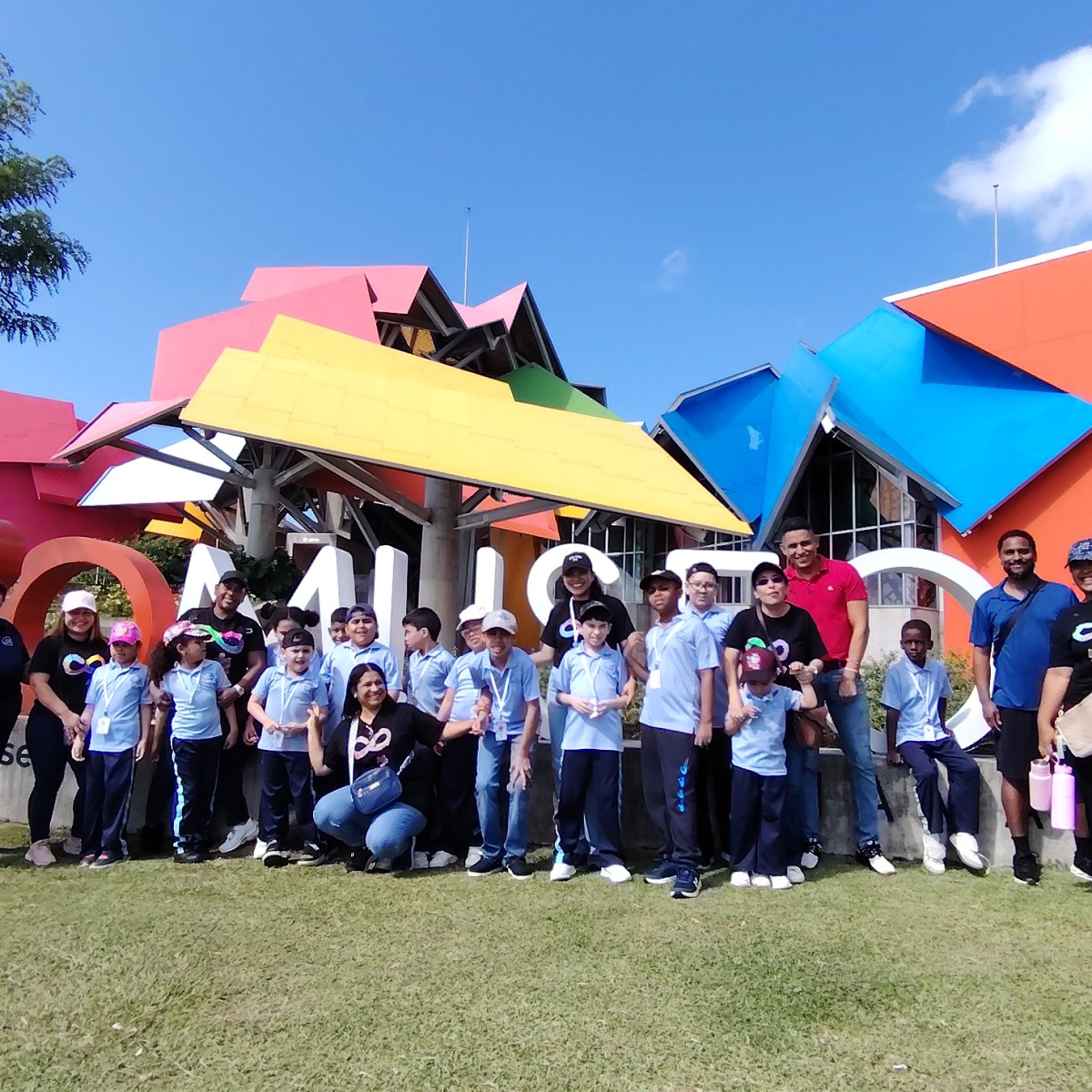 Un paseo por el origen de nuestra tierra: Integra Vidas visita el&nbsp;Biomuseo